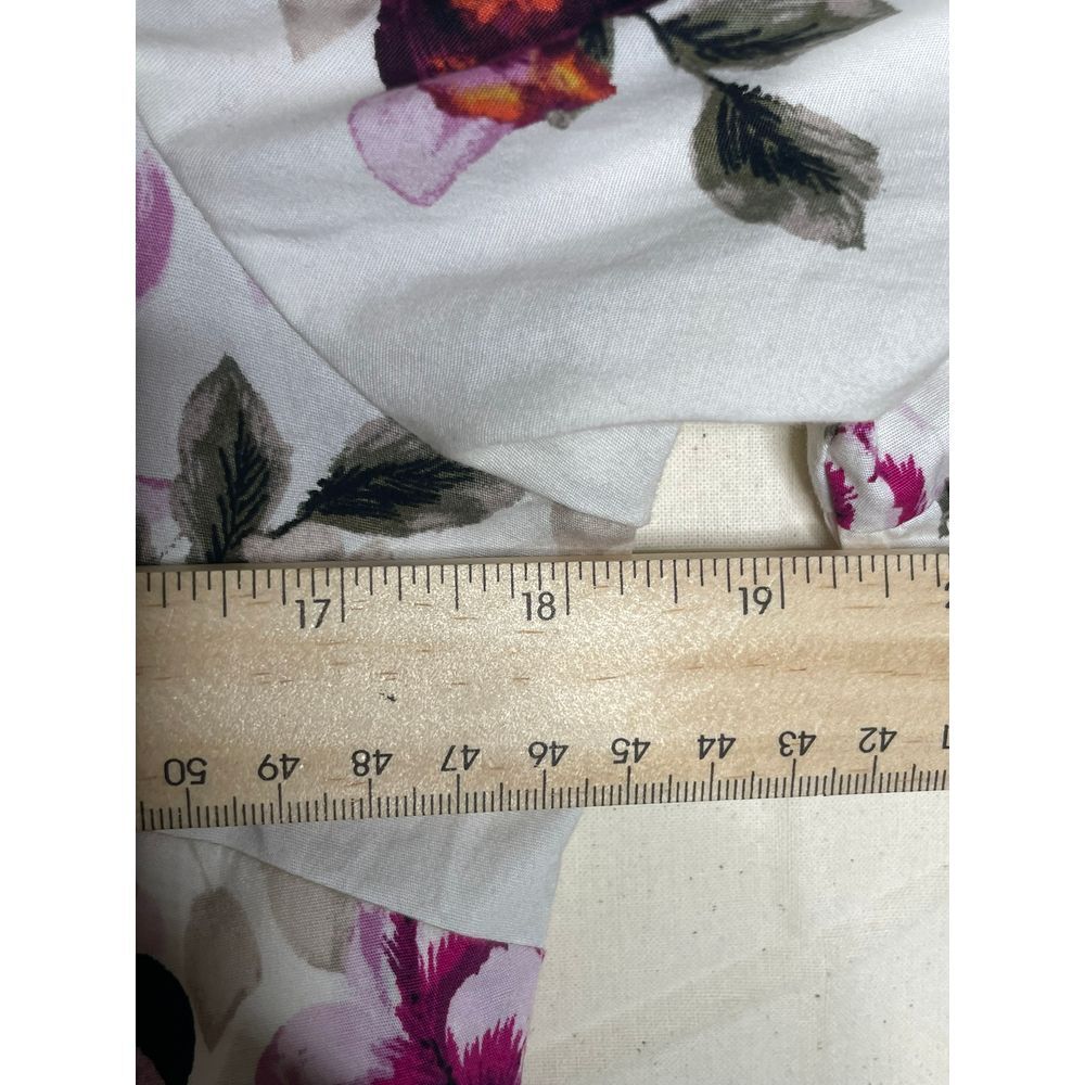 White House‎ Black Market 3/4 Sleeve Sleeve Poplin Floral Top Size 6 - Picture 6 of 7
